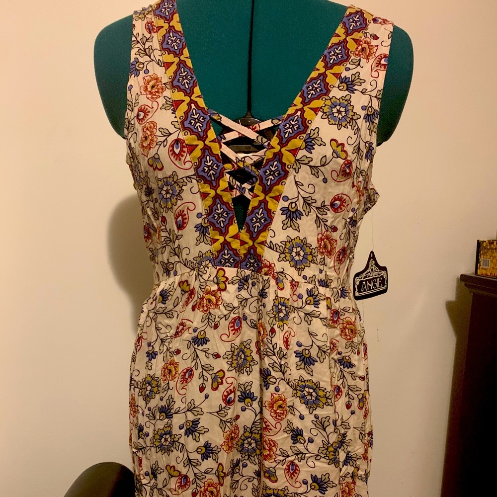 Angie. NWT. Floral and geometric print mini dress, multicolor.